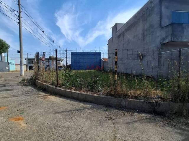 #BTE831 - Terreno para Venda em Boituva - SP - 2