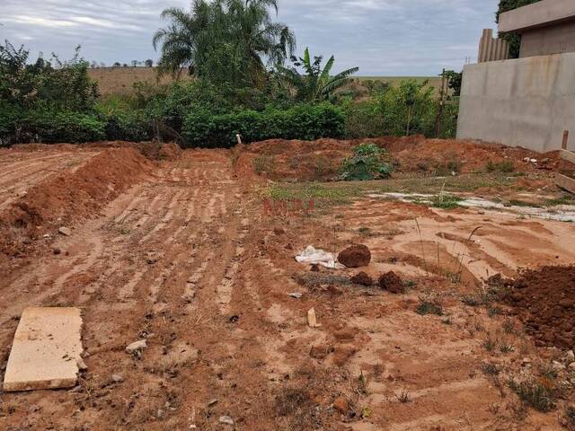 #BTE835 - Terreno em condomínio para Venda em Boituva - SP - 2